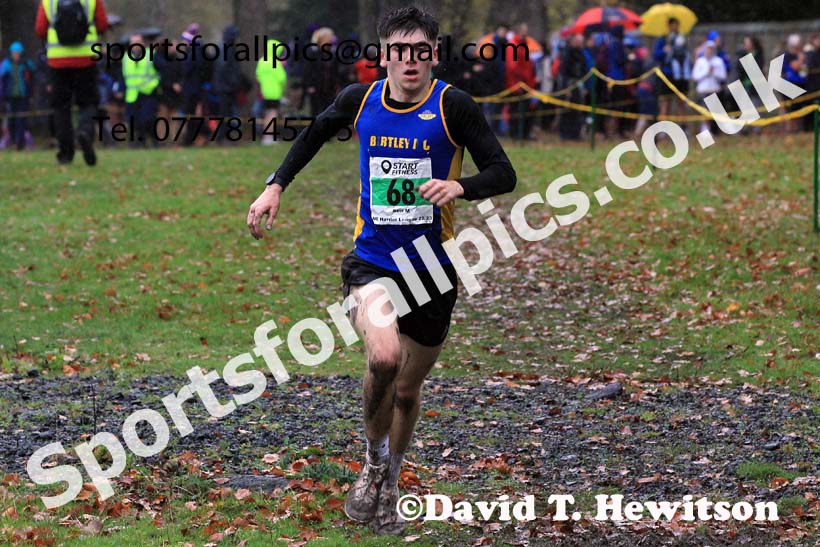 Senior men 2022 Start Fitness NEHL, Lambton Castle, Durham.  Photo: David T. Hewitson/Sports for All Pics